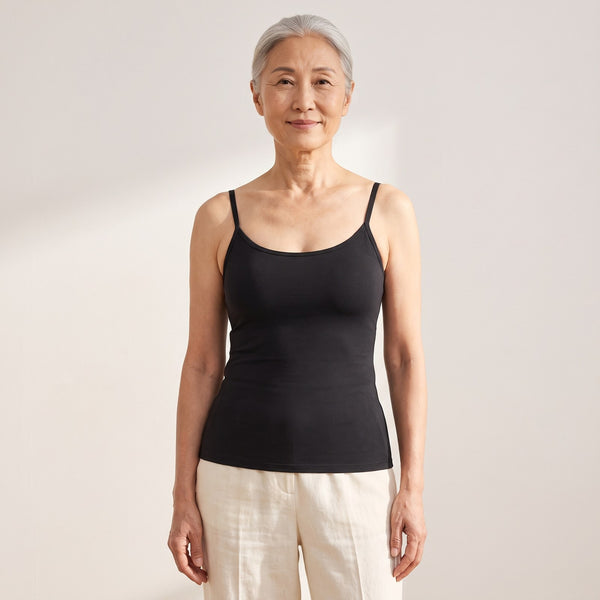 Frinta Camisole med indbygget BH, set forfra – Sort